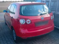 Gebraucht VW Golf V 140 PS (102 kW) 2007 Rot Kleinwagen