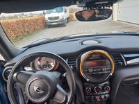 Gebraucht Mini Cooper 136 PS (100 kW) 2017 Blau Kleinwagen