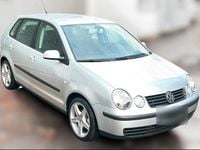 Gebraucht VW Polo 64 PS (47 kW) 2003 Silber Kleinwagen