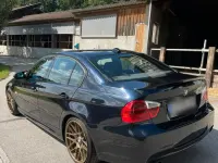 Gebraucht BMW 320 180 PS (132 kW) 2006 Blau Limousine