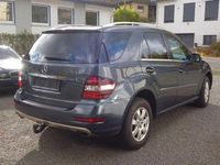 Gebraucht Mercedes ML300 204 PS (150 kW) 2010 Grau SUV
