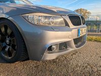 Gebraucht BMW 325 218 PS (160 kW) 2009 Grau Kombi