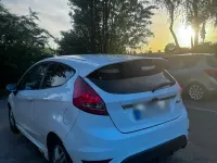 Usata Ford Fiesta ST-Line 95 CV (69 kW) 2009 Bianco Utilitaria