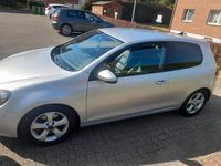 Gebraucht VW Golf 160 PS (117 kW) 2009 Silber Coupé