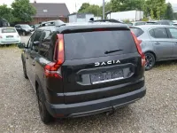 Gebraucht Dacia Jogger Extreme 110 PS (80 kW) 2023 Schwarz Van / Kleinbus