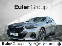 Gebraucht BMW 540 Performance 286 PS (210 kW) 2026 Oxidgrau ii metallic Kombi