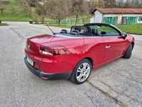 Gebraucht Renault Mégane Cabriolet Dynamique 140 PS (102 kW) 2010 Rot Cabrio