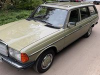 Gebraucht Mercedes 200 107 PS (78 kW) 1985 Grün Kombi