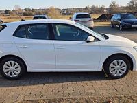 Gebraucht Skoda Fabia Ambition 80 PS (58 kW) 2022 Candy weiss Limousine