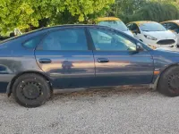 Gebraucht Toyota Avensis 110 PS (80 kW) 2001 Limousine