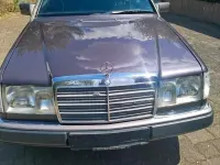 Gebraucht Mercedes C230 132 PS (97 kW) 1991 Andere farben Coupé