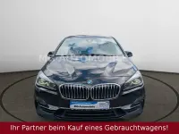 Gebraucht BMW 220 Gran Tourer Luxury Line 190 PS (139 kW) 2021 Schwarz Van / Kleinbus