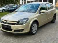 Używany Opel Astra 105 KM (77 kW) 2005 Hatchback