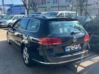 Gebraucht VW Passat Highline 170 PS (125 kW) 2012 Deep black perleffekt Kombi