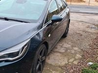 Gebraucht Opel Astra Edition 150 PS (110 kW) 2017 Grün Kombi