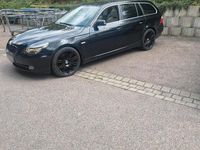 Gebraucht BMW 525 197 PS (144 kW) 2008 Schwarz Kombi
