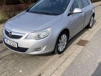 Gebraucht Opel Astra Cosmo 160 PS (117 kW) 2010 Grau Kleinwagen