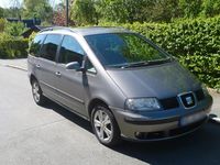 Gebraucht Seat Alhambra Reference 140 PS (102 kW) 2010 Silber Van / Kleinbus