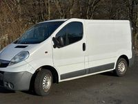 Gebraucht Opel Vivaro 114 PS (83 kW) 2009 Weiß Van / Kleinbus