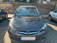 Gebraucht Opel Astra 140 PS (102 kW) 2013 Grau Limousine