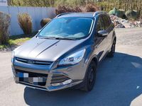 Gebraucht Ford Kuga Titanium 150 PS (110 kW) 2015 Grau SUV
