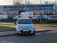 Gebraucht Renault Clio III Expression 75 PS (55 kW) 2009 Silber Kleinwagen