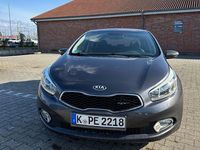 Gebraucht Kia Ceed 110 PS (80 kW) 2015 Grau Kleinwagen