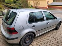 Gebraucht VW Golf IV 2001 Silber Limousine