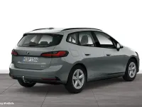 Gebraucht BMW 220 170 PS (125 kW) 2025 Skyscraper grau metallic Kombi