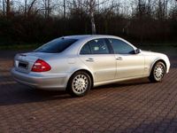 gebraucht Mercedes E200 Kompressor Elegance Automatik # Autogas / 2. Hand