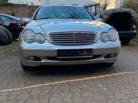 Gebraucht Mercedes C240 170 PS (125 kW) 2001 Grau Limousine