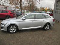 Gebraucht Skoda Superb Ambition 150 PS (110 kW) 2024 Silber Kombi