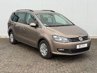 Gebraucht VW Sharan Comfortline 150 PS (110 kW) 2016 Gold Van / Kleinbus