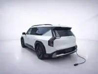 Gebraucht Kia EV9 GT-Line 373 kW (508 PS) 2024 (swp) snow white pearl SUV