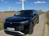 Gebraucht VW Tayron Life 150 PS (110 kW) 2025 Schwarz SUV