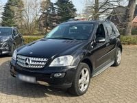 Gebraucht Mercedes ML320 224 PS (164 kW) 2008 Schwarz SUV