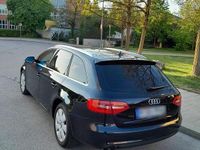 Gebraucht Audi A4 150 PS (110 kW) 2013 Schwarz Limousine