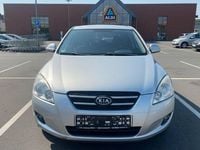 Gebraucht Kia Ceed EX 109 PS (80 kW) 2009 Grau Kleinwagen