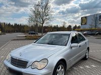 Gebraucht Mercedes C180 143 PS (105 kW) 2002 Silber Limousine