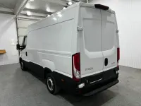Gebraucht Iveco Daily 156 PS (114 kW) 2024 Bianco ic 194 (weiss) Van