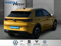 Gebraucht VW T-Roc Cabriolet R-line 150 PS (110 kW) 2026 Gelb SUV