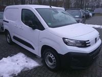Gebraucht Peugeot Partner Premium 102 PS (75 kW) 2024 Lackierung weiss Van / Kleinbus