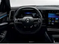 Neu Renault Espace Iconic 131 PS (96 kW) 2026 Dezirrot metallic SUV
