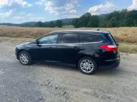 Gebraucht Ford Focus SYNC Edition 125 PS (91 kW) 2013 Schwarz Kombi