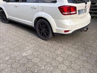 Second-hand Fiat Freemont Black Code 170 CP (125 kW) 2015 Alb SUV