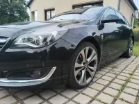 Gebraucht Opel Insignia 195 PS (143 kW) 2013 Schwarz Kombi