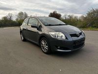 Gebraucht Toyota Auris Life 101 PS (74 kW) 2009 Grey metallic Kleinwagen