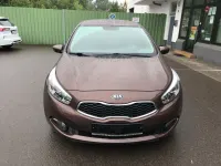Gebraucht Kia Ceed 135 PS (99 kW) 2012 Braun Kleinwagen