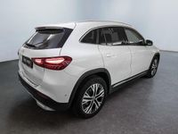 Gebraucht Mercedes GLA180 Progressive 136 PS (100 kW) 2024 Weiß SUV