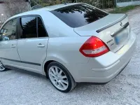 Gebraucht Nissan Tiida 110 PS (80 kW) 2008 Andere farben Limousine